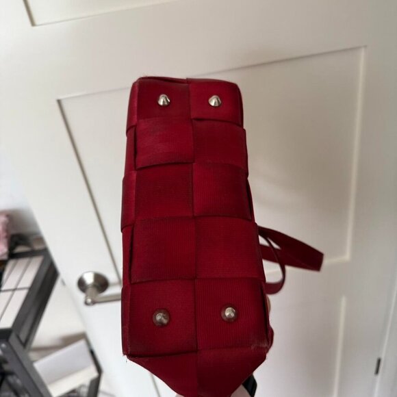 Red Seatbelt Bag With Zipper - Picture 3 of 4